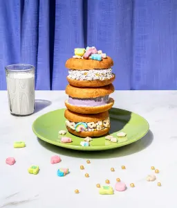 Beignes à la Crème Glacée Ube Maison : Un Goût Exotique Inoubliable