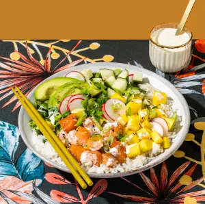 Bol printanier aux bonbons de saumon : une recette fraîche et facile