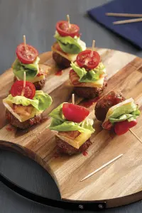 Bouchées de Hamburgers au Fromage : L'Apéritif Gourmand Facile à Préparer