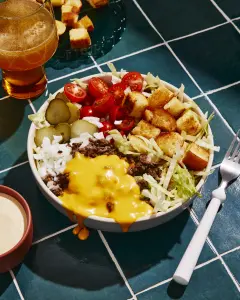 Le Bol-Repas Façon Cheeseburger : Un Dîner Facile et Gourmand