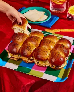 Mini-sandwichs au dindon et à la canneberge