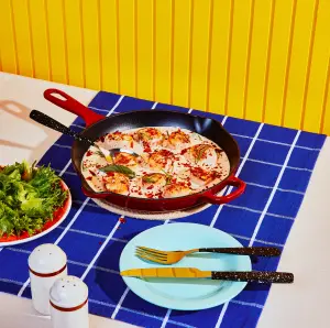 Pétoncles à la Crème Citronnée et Prosciutto Croustillant : Une Recette Élégante et Simple