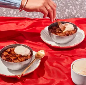 Pouding au Panettone, Rhum et Crème Espresso : Un Dessert Réconfortant