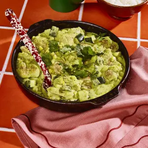 Poulet en sauce crémeuse aux piments poblanos