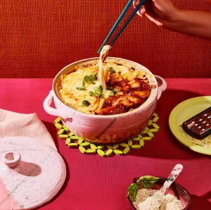 Poulet façon buldak au piment coréen et au fromage